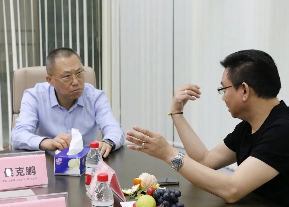 聚焦|深家協(xié)佛山巖板企業(yè)調研組蒞臨將軍企業(yè)參觀(guān)考察！(圖6)