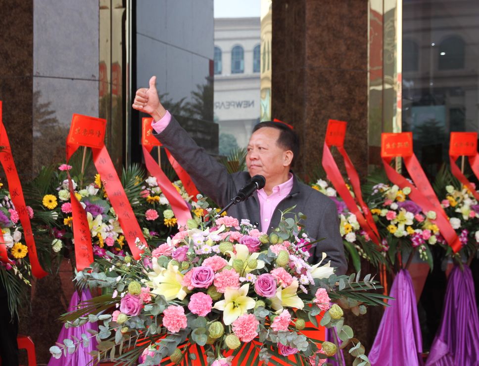 順勢突圍·破局騰飛丨大將軍陶瓷2018經(jīng)銷(xiāo)商年會(huì )暨總部開(kāi)業(yè)盛典成功舉辦！
(圖43)