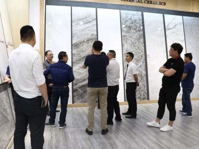 設想未來(lái)丨將軍企業(yè)2018新品發(fā)布會(huì )暨《夢(mèng)想的空間》中國年度室內設計競賽沙龍發(fā)布會(huì )圓滿(mǎn)召開(kāi)！
(圖14)