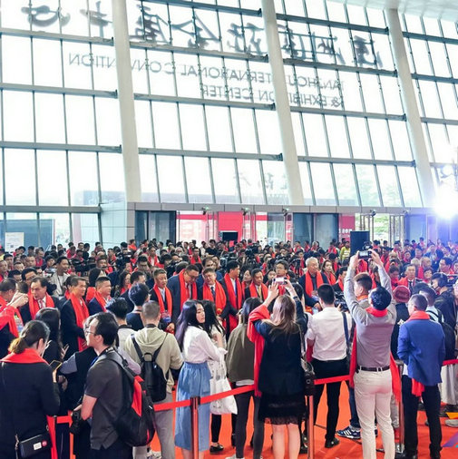 熱點(diǎn)丨熱火朝天的行業(yè)兩大盛會(huì )中，大咖會(huì )去做什么？
(圖2)