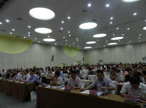 2014中國陶衛行業(yè)電商論壇今日舉行
(圖7)